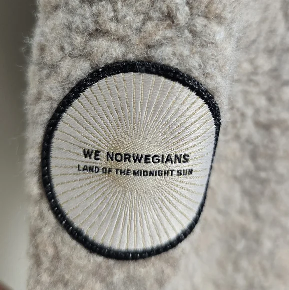 We Norwegians Alta Shearling Wool Jacket Size XS